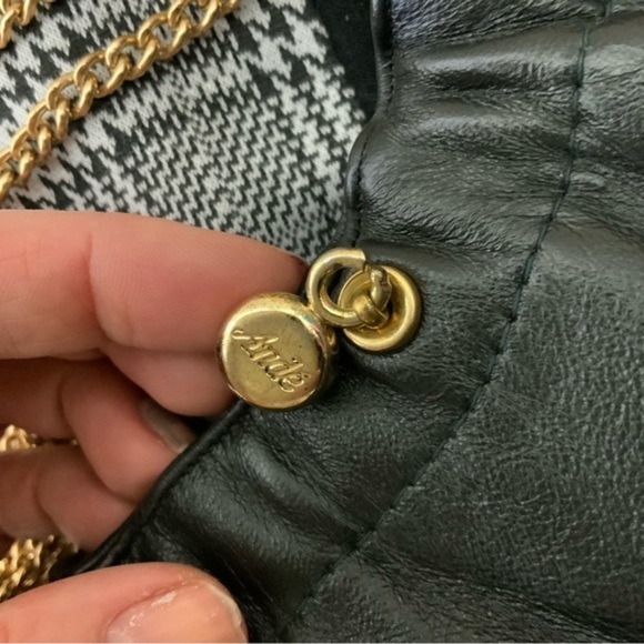 Vintage Andre chain link pleated  leather handbag - Picture 6 of 6